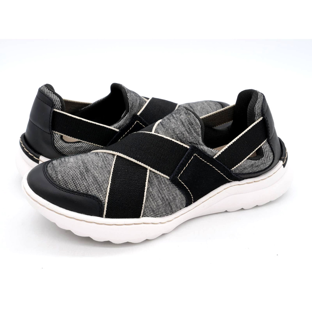 NWOB Clarks Shoes Womens 7.5 Slip On Teagan Go Casual Comfort Sneakers